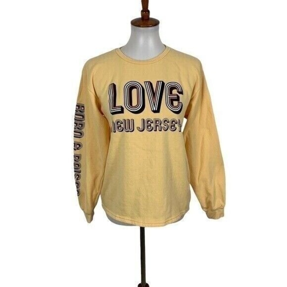 Mad Engine Love New Jersey Graphic Sweatshirt Yellow Long Sleeve Pullover Large